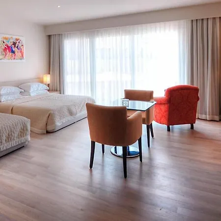 Hotel Lvzz
