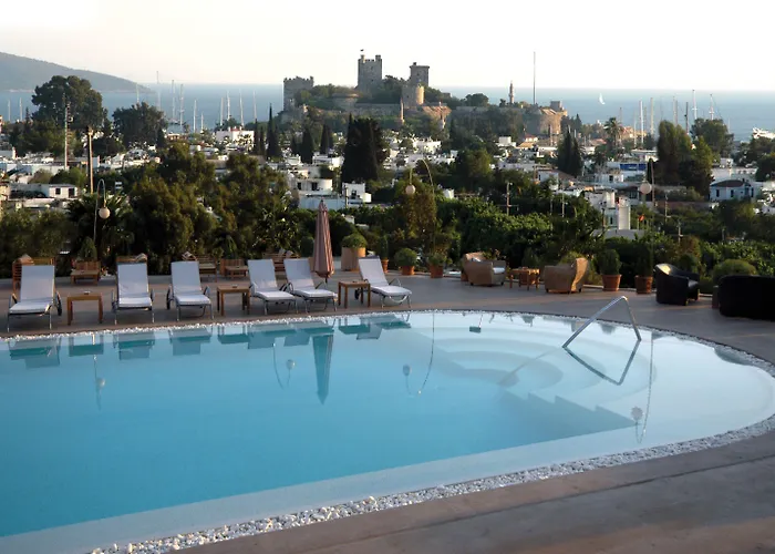 Lvzz 4* Αλικαρνασσός