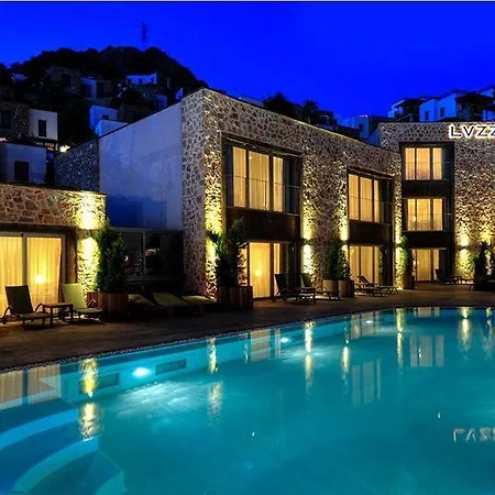 Lvzz 4* ボドルム