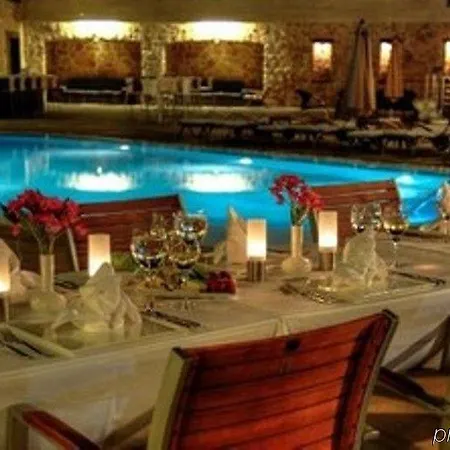 Lvzz Otel